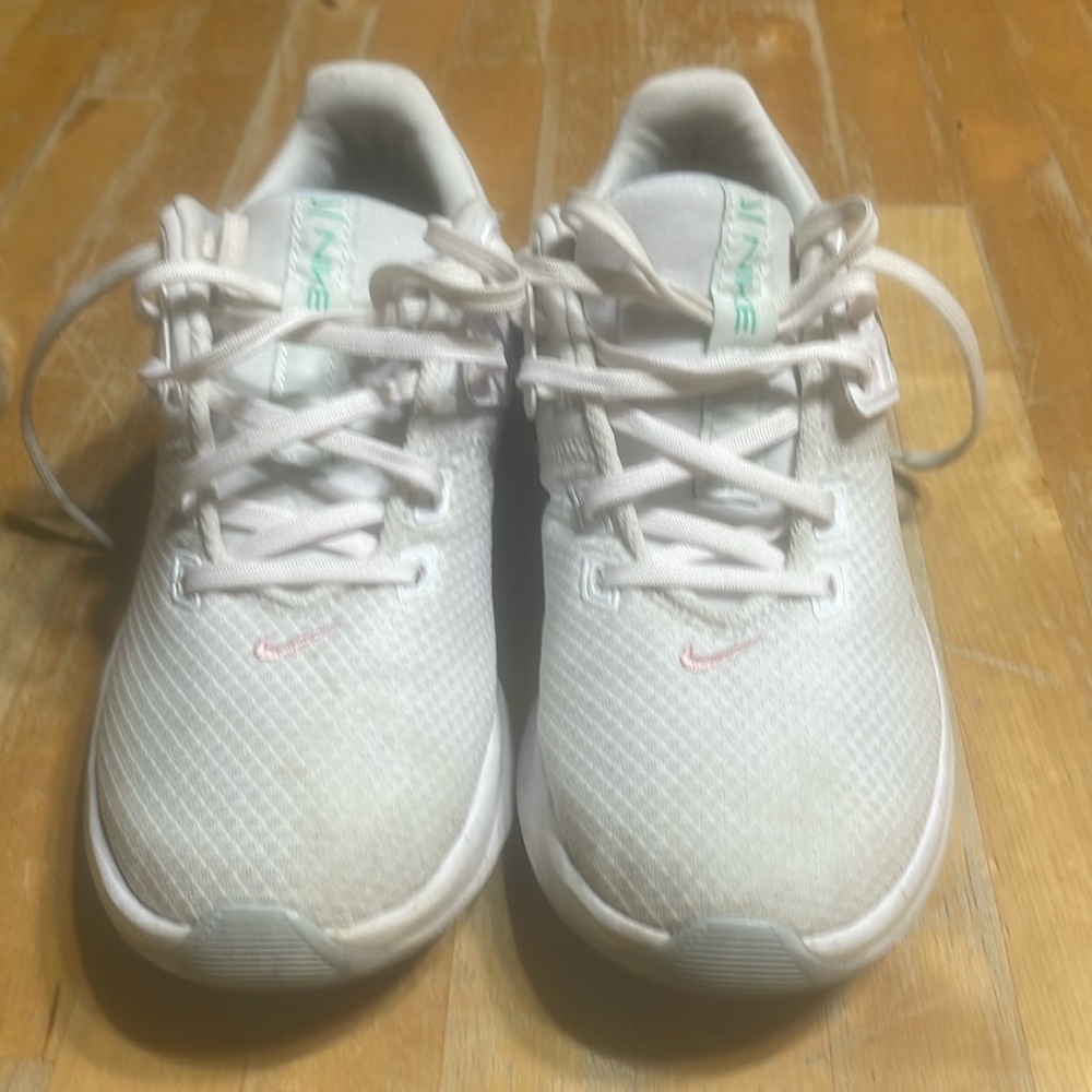 Women’s Nike Air Max Bella TR 4 training shoes